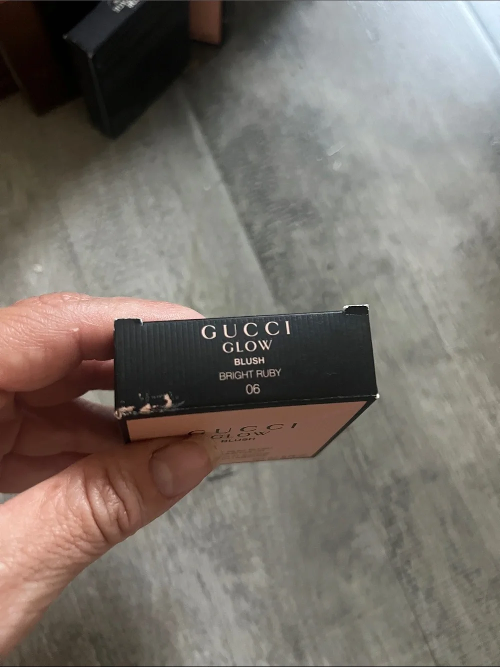 Gucci Glow Blush - Soft Peach Pink Compact